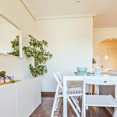 Falesia 2 Bdr Flat 5Min To The Beach By Lovelystay Апартаменты