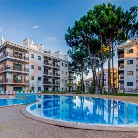 Falesia 2 Bdr Flat 5min To The By Lovelystay *